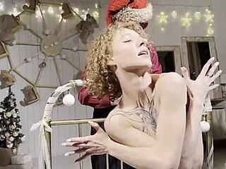 Introducing newcomers to the group handjob massage orgy with curly redhead