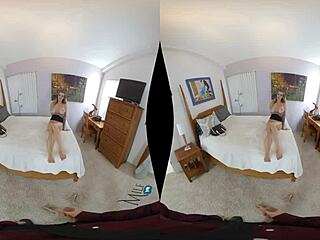 i caught linzee ryder milf sucking my cock in pov