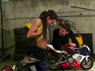 Wow, these young teens are getting cumshots in a hot scene! 🔥