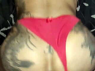 Coroa Rabuda Sentando O Seu Cuzão Depois Do Meu Treino Na Academia Depois Que Voltei Da Academia Comecei A Me Masturbar Esperando Meu Marido Que Apareça Alguem Pra Mim Comer