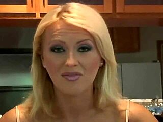 Big ass mature woman