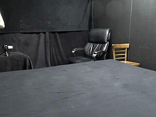 scarlett johnson does blacklight sex with me right now