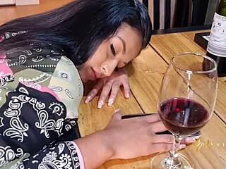 Jee, villi pano Kupidon kanssa ystävänpäivänä ilman kondomia tuntuu ihan hullulta! 😍