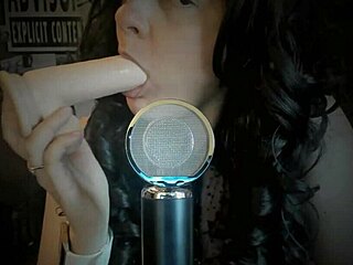 hey, watch your dominatrice show how she sucks that cock while hypnotizing you with cumshot and dildo femdom... 😏