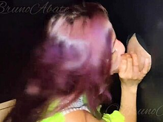 dei meu pau pra argentina chupar no gloryhole completo no red