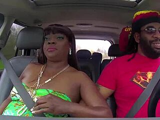 Lisa Rivera Drives Don Whoe Crazy With Her Sloppy Blowjob In His Truck