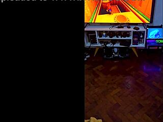 I fuck my gamer friend while she plays 😏