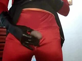 hot transvestite gets anal in homemade fun 😈