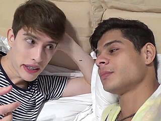 bastidores - diogo and guilherme in bareback action