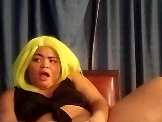 Sexy Amateur Squirts With Vibrator Like Water Park