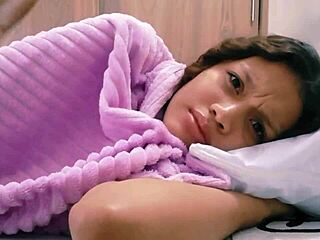 Stepson ruthlessly pounds stepsister while sharing a cramped bed