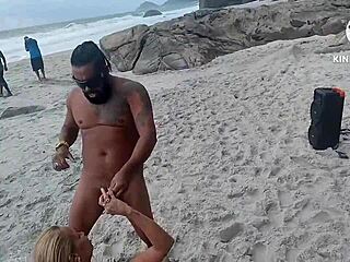 Tatuoitu moreno pannaan blondi fadaa Melin kanssa rannalla