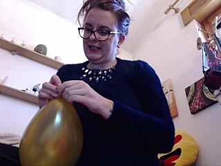 oh man, huge wet orgasm with these juicy balloons together!