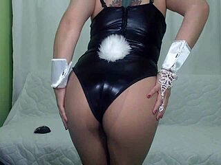 Franchezka's Big Toy Masturbation Turns into Wild Striptease Sex.