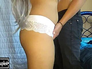 Chupando La Rica Verga De Este Hombre Que Acabo De Conocer