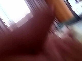 i finger her pussy while she licks my dick, juices flowing