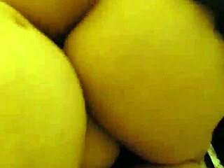 I love rich sex sessions with girls in lingerie and creampies