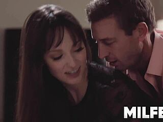 Yo, my hot step daughter’s touching herself watching step mom get pounded!