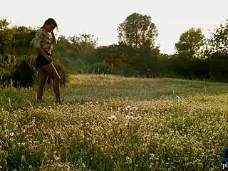 Czech Milf Beauty Anetta Keys In Solo Striptease Porn 😍