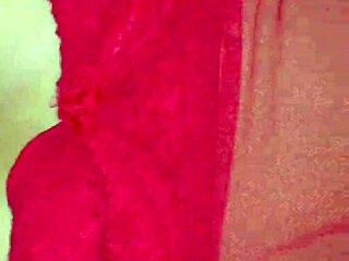 Fucking my cousin in lingerie at home, filling her with creampie.