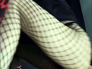 In Homemade Fetish Scene, I Convinced My 18-Year-Old Latina Sister-In-Law To Fuck, Admiring Her Good Nalgas.