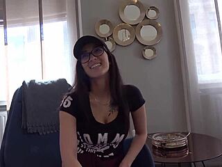 darcia's raw creampie with cute asian teen