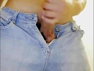 Big Cock Shemale Masturbates on Webcam