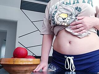 girl masturbates braless, peeing and squirting without stopping