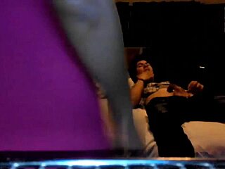 Dulce amateur casero mexicana jovencita universitaria casada me engaña no tenia permiso casi nos cachan y no interrumpio su marido