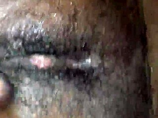 drinking her like my kool-aid she's a squirting bbw ebony with that wet fat pussy 🍆💦