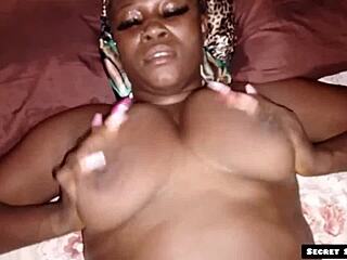 Horny sexy milf gets midnight dicking from big dick neighbor 😏