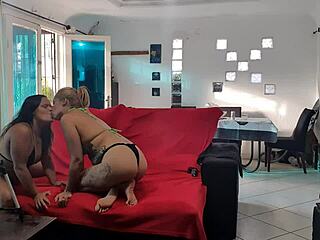 lesbian video call with paty bumbum and fada mel