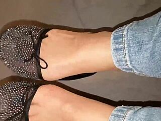 Intimate Webcam Session with Milf Fetish