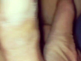 fingering and fucking pussy with fingers