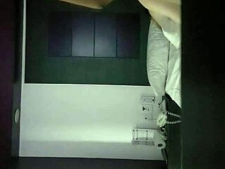 amiga cariñosa con gran culo