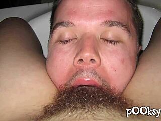 Incredibile teen francese pelosa scopata nel bagno