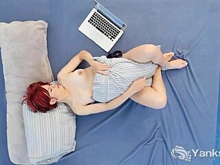 yanks minx hedera helix masturbates with toes and nipples