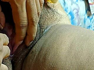 Pooja hottie ass grabbed by naughty Bengali bhabi.