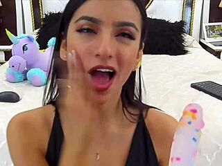 Perfect model gives an amazing blowjob on webcam for everyone to see