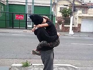 Doing High Putarias With Bluezao On Santana Streets