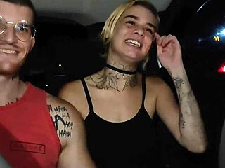 I watch couple fuck in uber