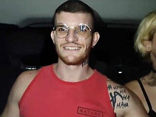 I watch couple fuck in uber