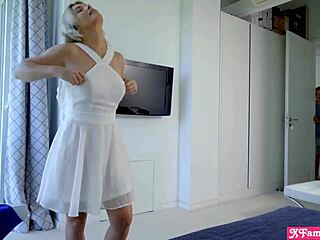 Ωχ Zazie η ευρωπαία θετή μου αδερφή με παρακάλεσε να τη γλείψω πρώτα 😍