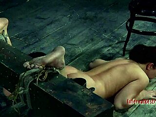 Angelic Gf Fingers Her Juicy Fanny