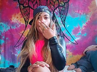 I am Srta X, desiring sexy Brazilian milf pussy.