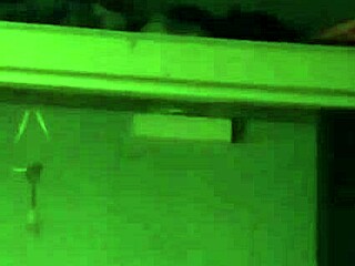 Kong Swaps Cum In Threesome!