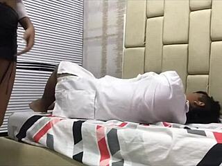 Man, I can’t beleive how this hot doc started suckin’ that crazy patient’s dick!