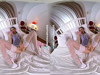 watch sasha rose finger fuck herself in virtual reality