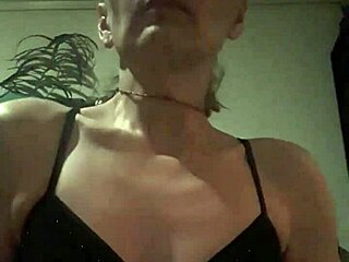 Cheating milf intensely toys with her pussy