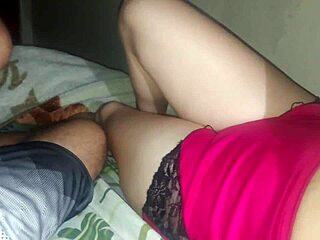 Ik Ging Naar Stiefvaders Kamer Voor Intense Neukpartij